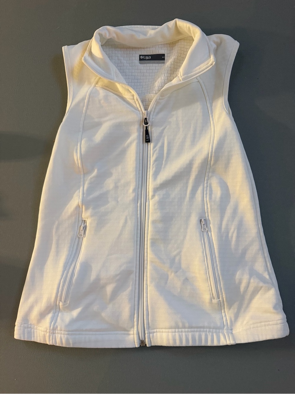 Lija athletica white Sleeveless Zip Vest